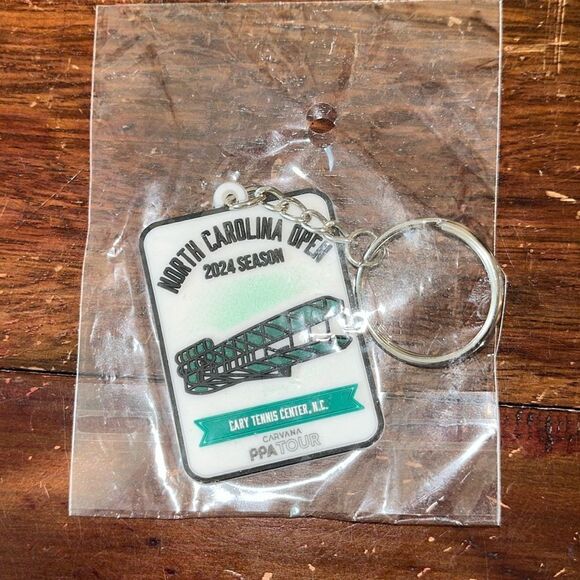New Cary NC Cary tennis center pickleball 2024 Wright Brothers plane keychain - Picture 1 of 3